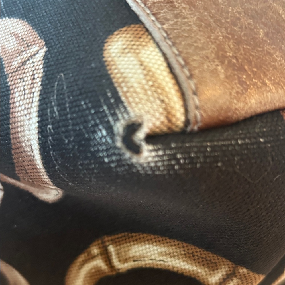 Gucci Black and Brown Tote Bag - Picture 12 of 16